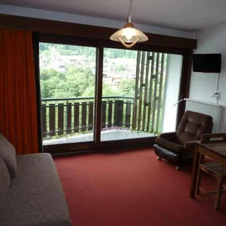 Appartement Avec Balcon, Wifi Et Parking A 500m Du Centre - Fr-1-524-47